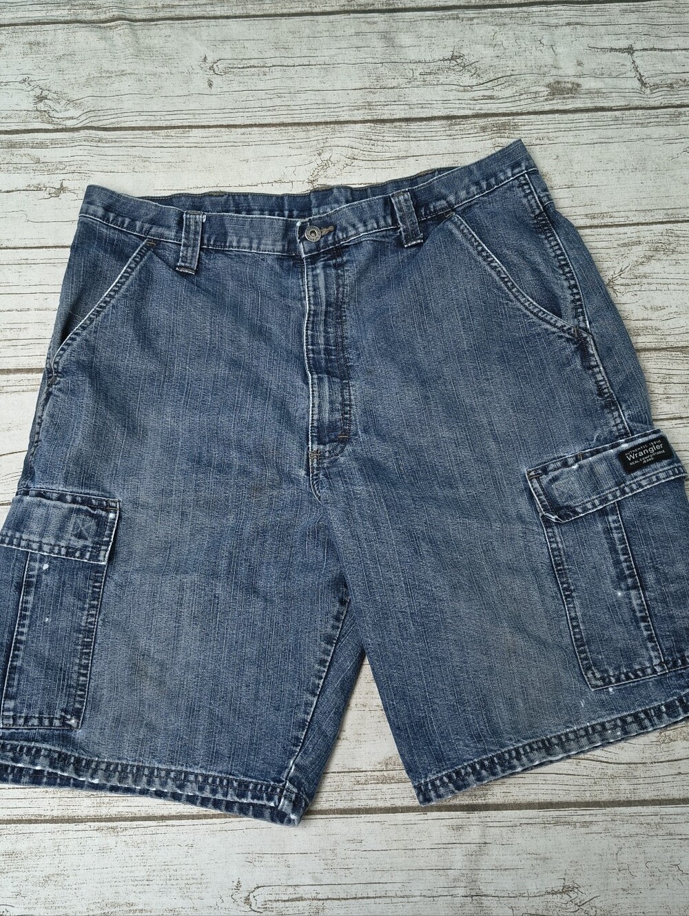 Wrangler Cargo Jean Shorts Jorts Size 36
